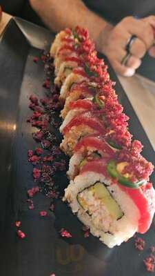 Tabu Sushi Galerias