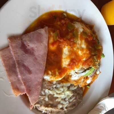 Zu Taza Cafe & Bistro