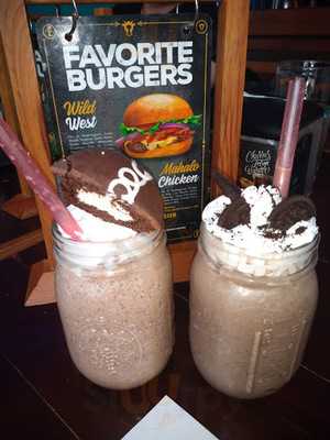 Farm Burger Meat Barn