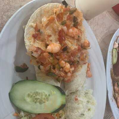 El Guamuchilito Mariscos
