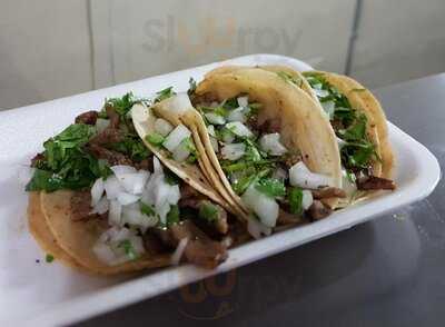 La Cotorra Taquería