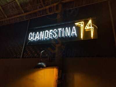 Clandestina 74