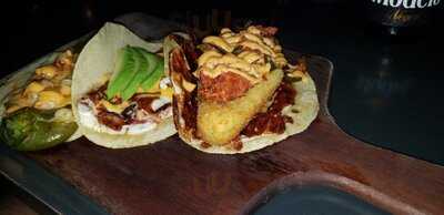 Yuzu Cocina Del Mar & Grill