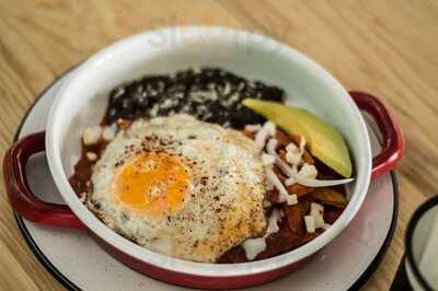 La Pimienta, Fonda Bistro