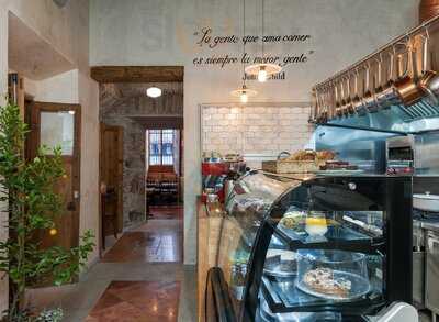 Café & Panadería 33