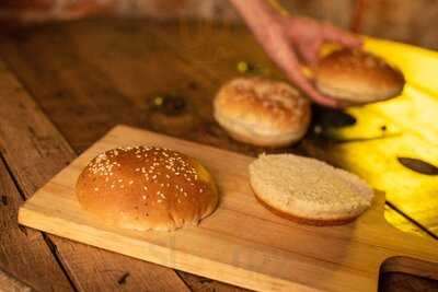 Hamburguesería La Esquina Ruda