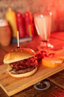 Hamburguesería La Esquina Ruda