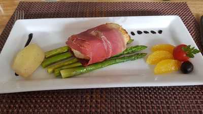 Casa Vittore Café Bistro