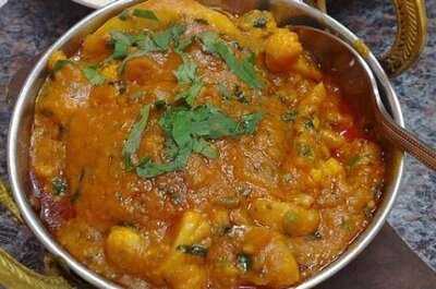 Satureia Cocina De Hindu