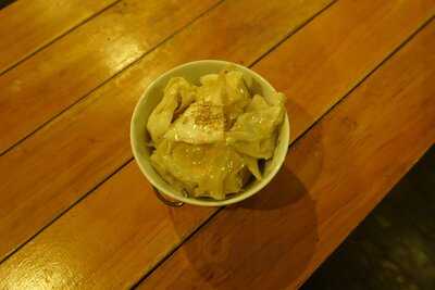 Hostel & Bar Encounter