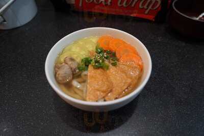 Hostel & Bar Encounter