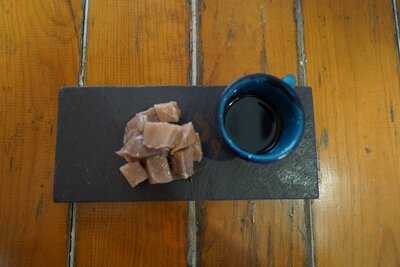 Hostel & Bar Encounter