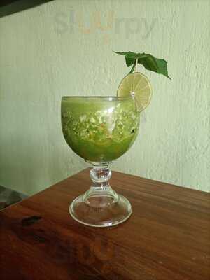 Restaurante Y Pizzería Tropical