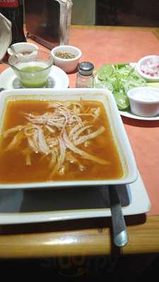 Nana Kutsi Cenaduria