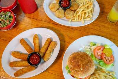 Restaurante Carnes En Su Jugo Del Charro