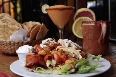 Restaurante Carnes En Su Jugo Del Charro