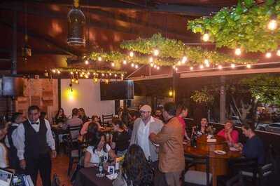 Casa Bones Steak & Wine