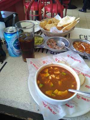 Picanas Y Espadas De Leon