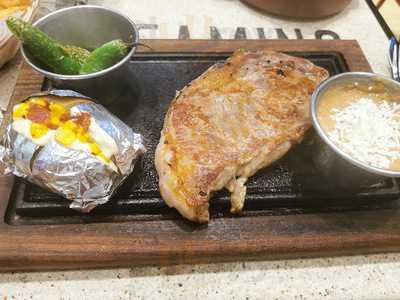 Picanas Y Espadas De Leon