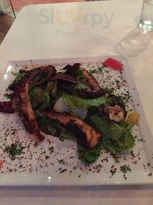 Ararat Restaurant & Bar