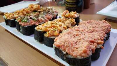 Saga Restaurant & Sushi Bar