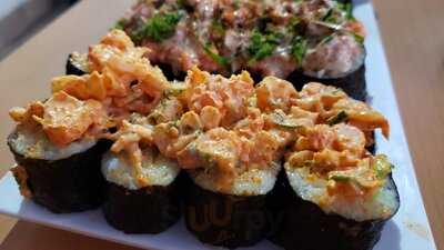 Saga Restaurant & Sushi Bar