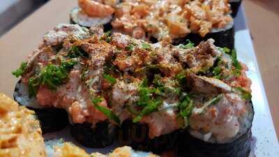 Saga Restaurant & Sushi Bar