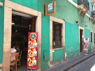 Red Fish Sushi & Nikkei