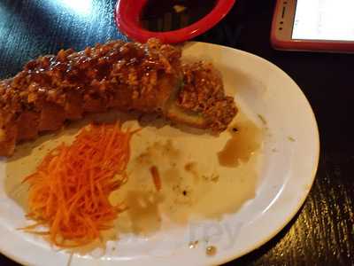 Kamikaze Sushi And Wings