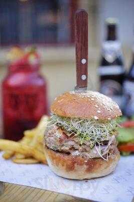 El 4to Beer And Burger Depot