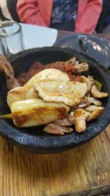 Van Gogh Restaurant Bar & Café