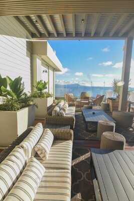 La Azotea Rooftop & Raw Bar