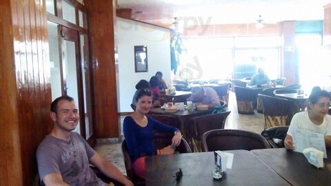 Bar Bq , Restaurant