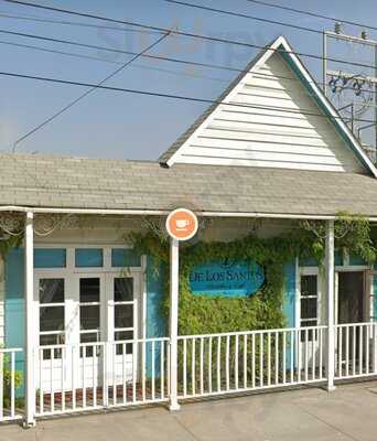 De Los Santos Pasteles Y Cafe