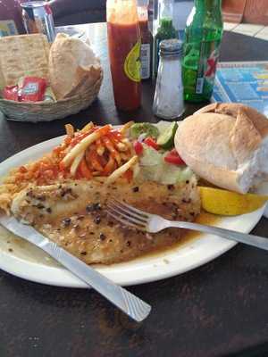 Restaurant Camaron Pela'o