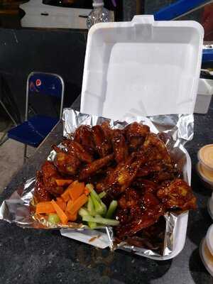 Monstruo Burger Al Carbon Flamingos