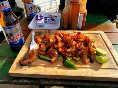 Mariscos Yiyo's