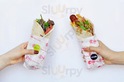 Arbanomexicano Quesadillas Y Shawarmas