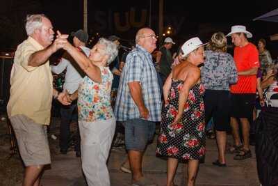 Road House Restaurant