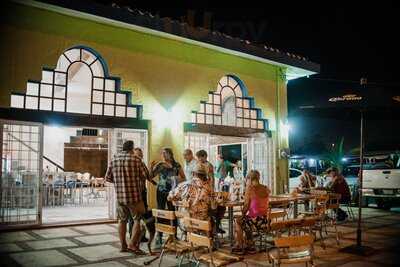 Road House Restaurant