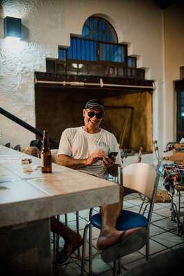 Road House Restaurant