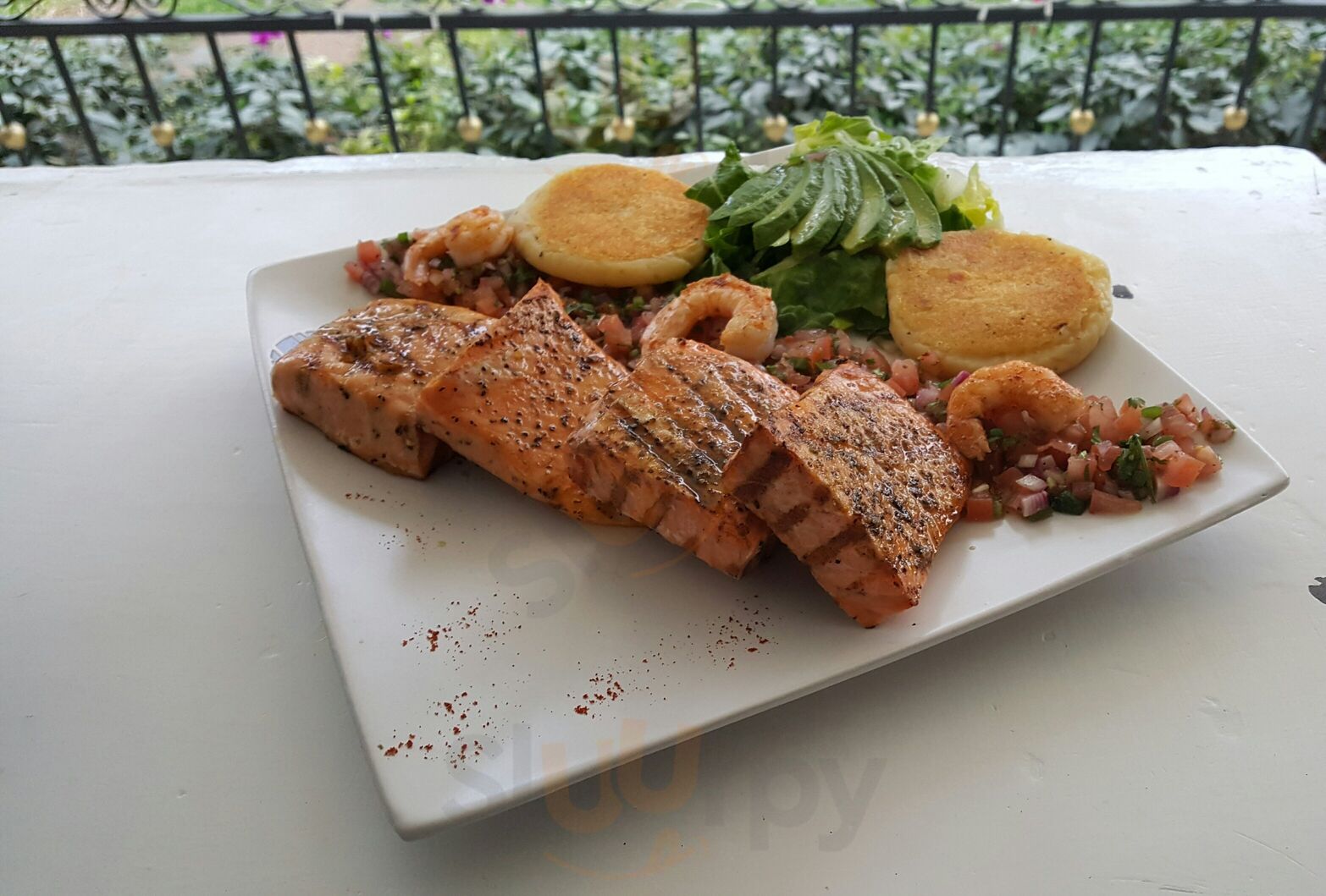 La Querencia Restaurante & JardÍn