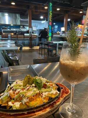 King And Queen Cantina