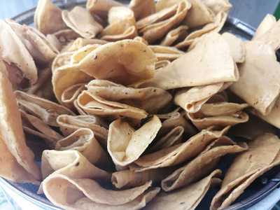 Duros Y Guacamayas Hernandez