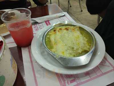 El Manantial Desayunos Y Cenas