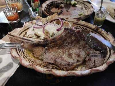 La Casa De Los Tacos