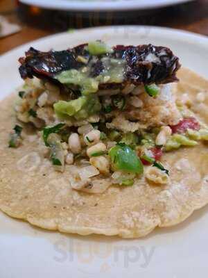 La Casa De Los Tacos