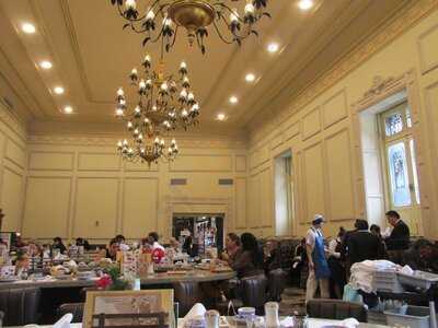 Sanborns De Los Azulejos