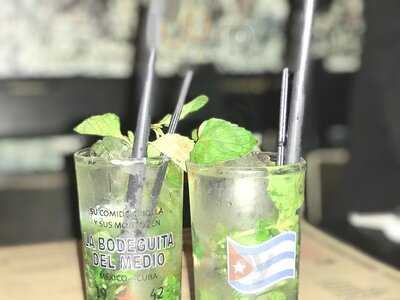 La Bodeguita Del Medio