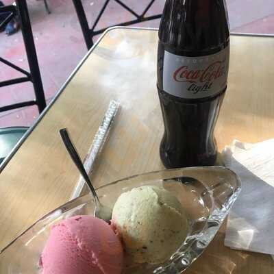 Neveria Roxy (condesa)